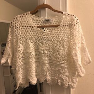 Lace cropped top
